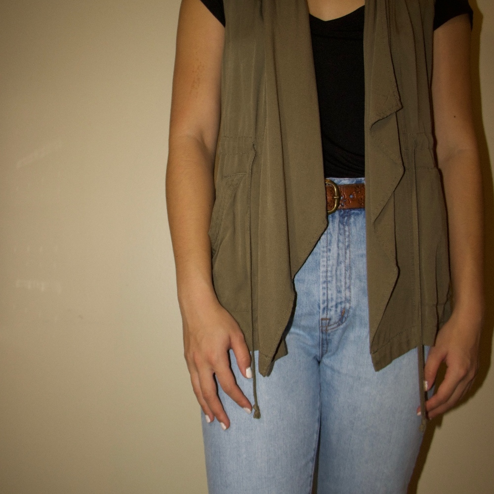 Army Green Sleeveless Wrap